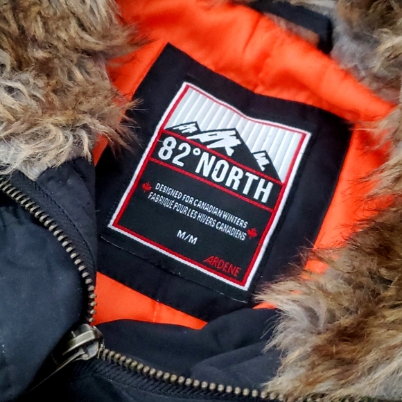 Black Winter Jacket - Medium - Picture 3 of 4